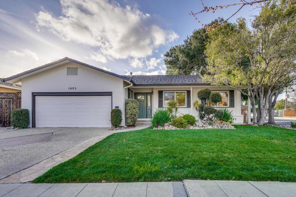 1605 Vireo Avenue Property Photo