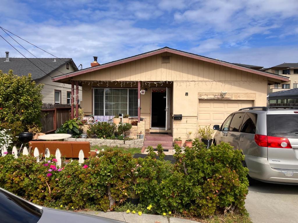 1189 Phoenix Avenue Property Photo