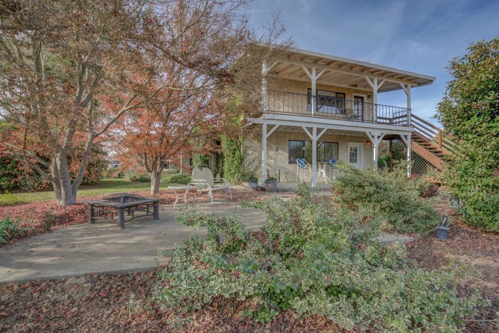 2854 Illinois Avenue Property Photo