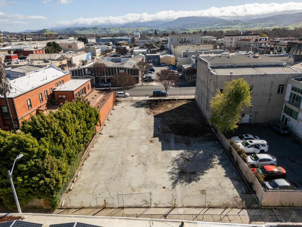 220 Fourth Street Property Photo