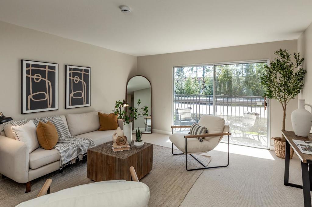 1730 Halford Avenue 250 Property Photo