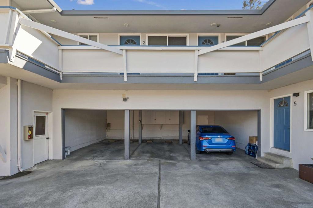 46 Nueva Avenue Property Photo 4