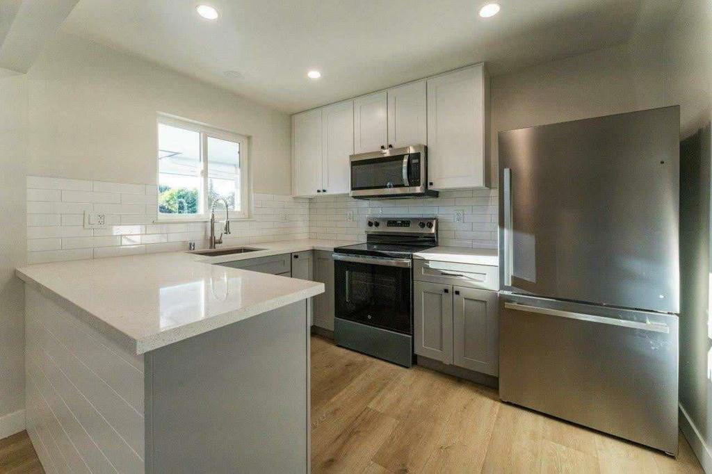 46 Nueva Avenue Property Photo 7