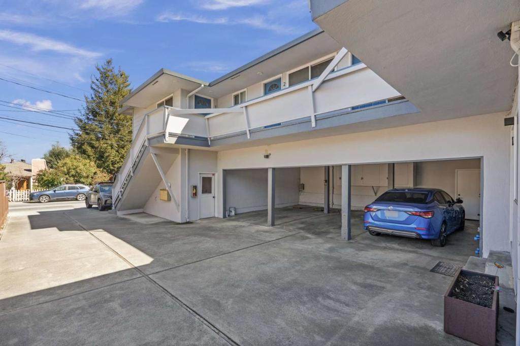 46 Nueva Avenue Property Photo 15