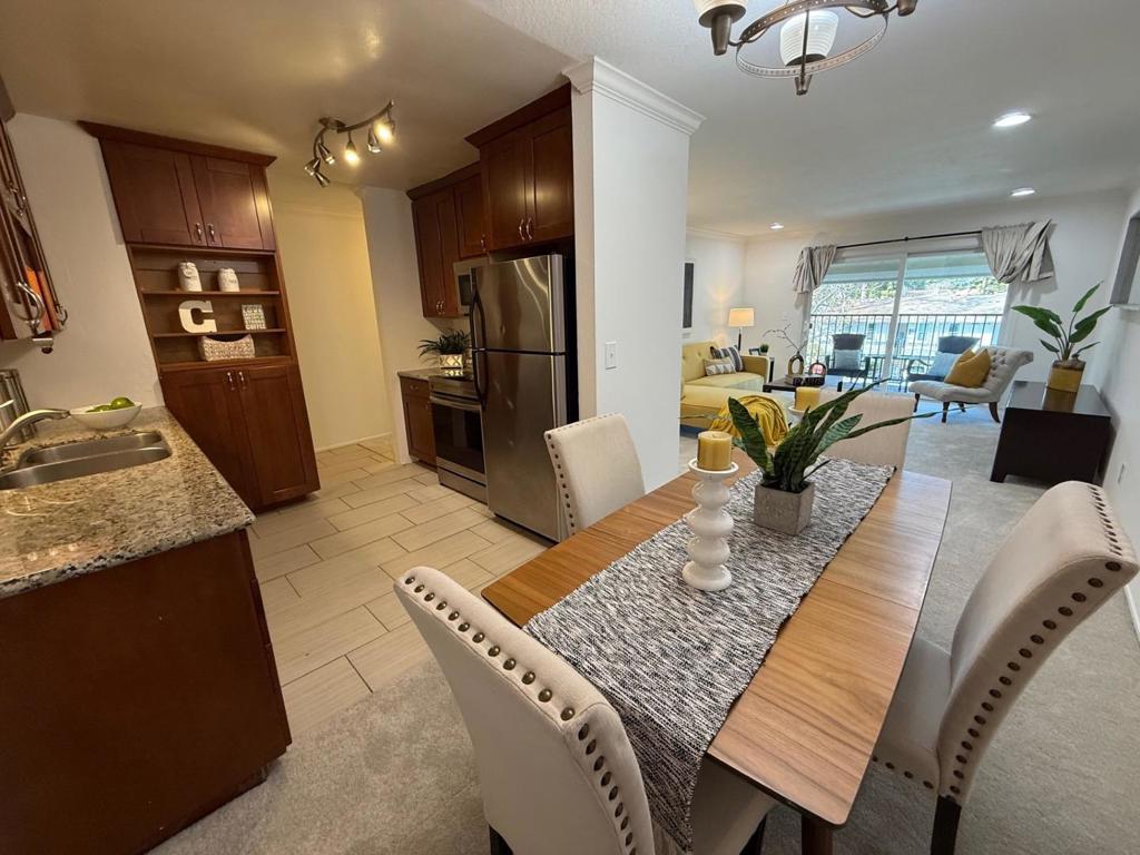 1760 Halford Avenue 366 Property Photo