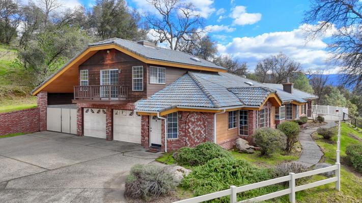 40835 Big Oak Flat Road Property Photo