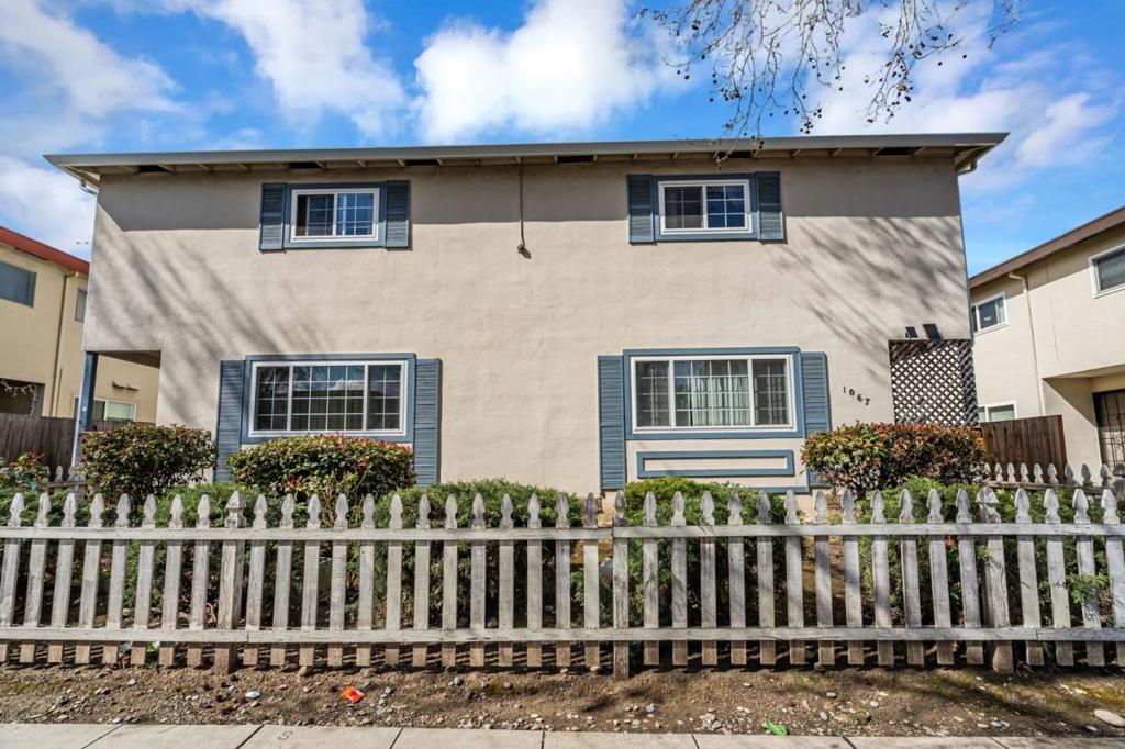 1067 Roewill Drive Property Photo