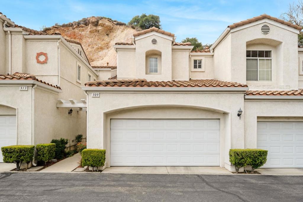 309 Via Moreno Property Photo