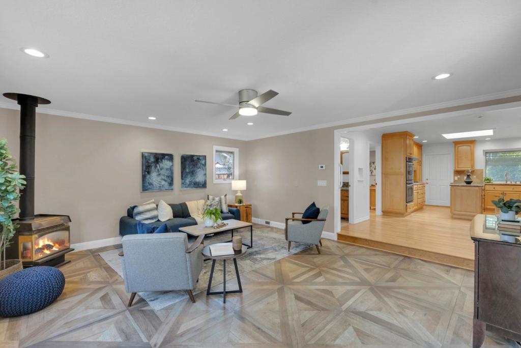 1317 Rossway Court Property Photo 19