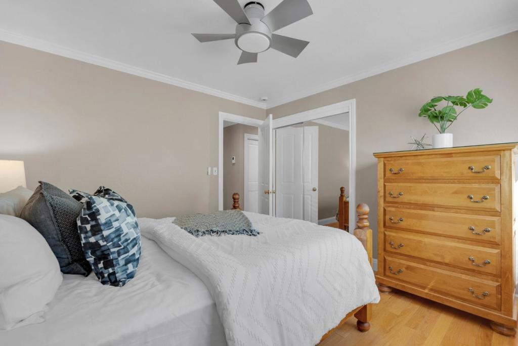 1317 Rossway Court Property Photo 28
