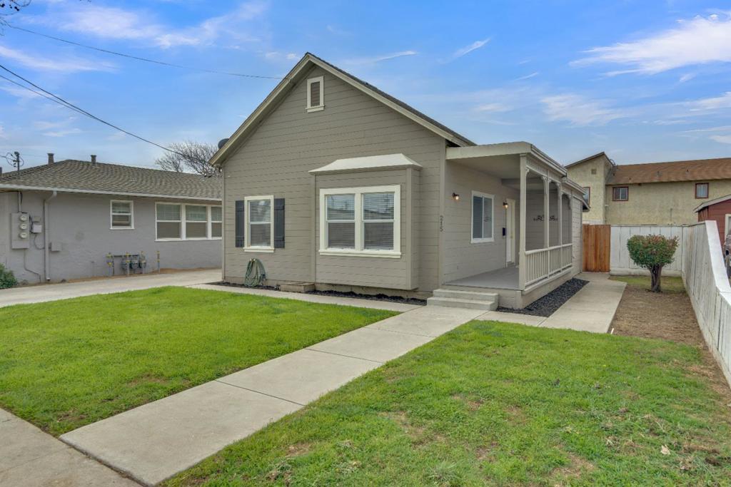 215 N 2nd Street Property Photo