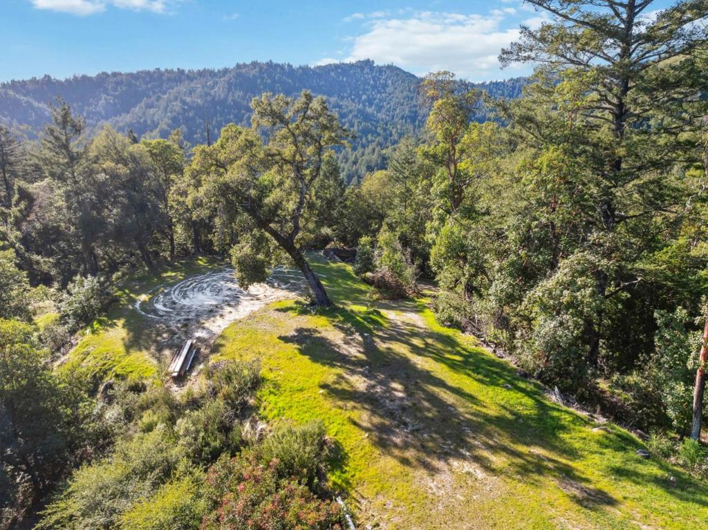 28 Hartman Creek Property Photo 14