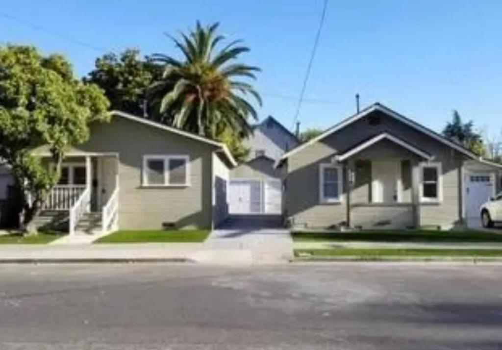 Fremont Street Property Photo