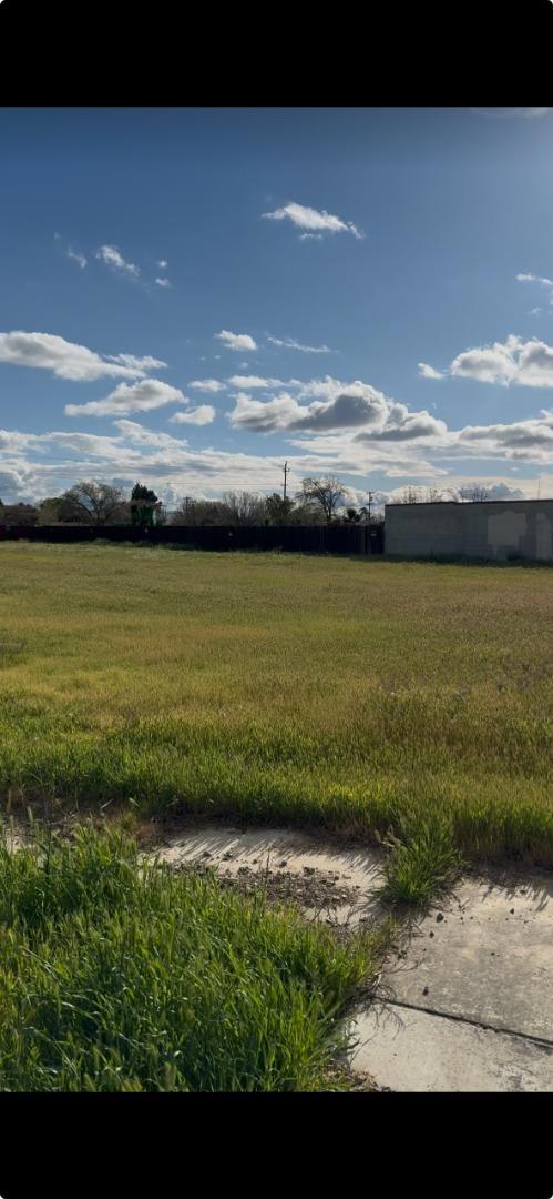 1511 Sarba Court Property Photo