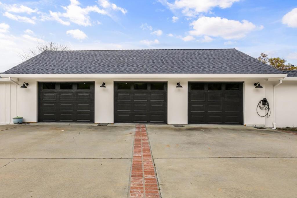 6033 Dagnino Road Property Photo 19