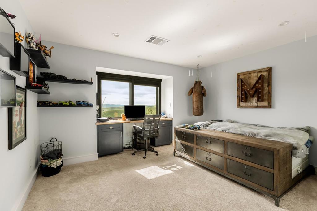 6033 Dagnino Road Property Photo 37