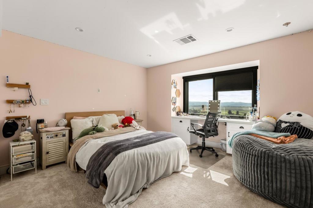 6033 Dagnino Road Property Photo 38