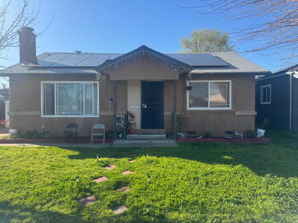 2351 N Funston Avenue Property Photo