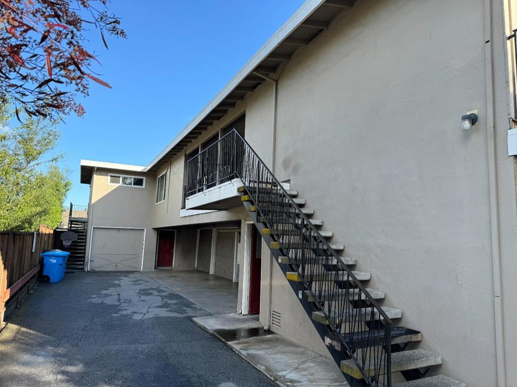 154 Poplar Avenue Property Photo 4