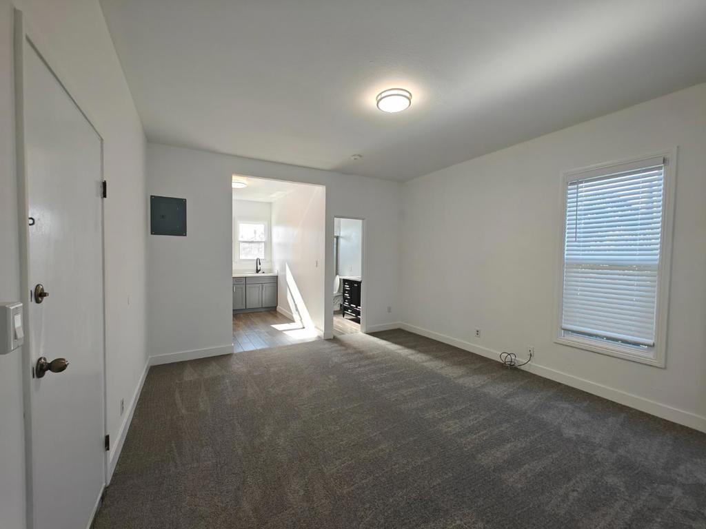 475 N 5th Street Unit 3 Property Photo