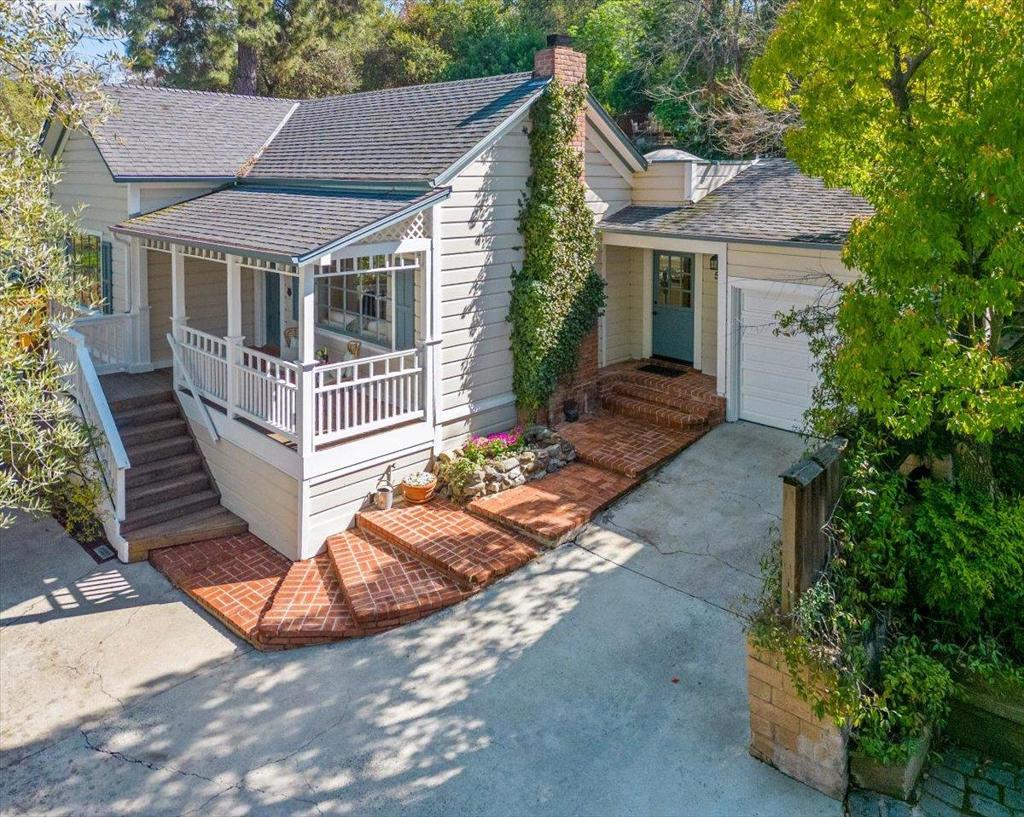 56 Cleland Avenue Property Photo