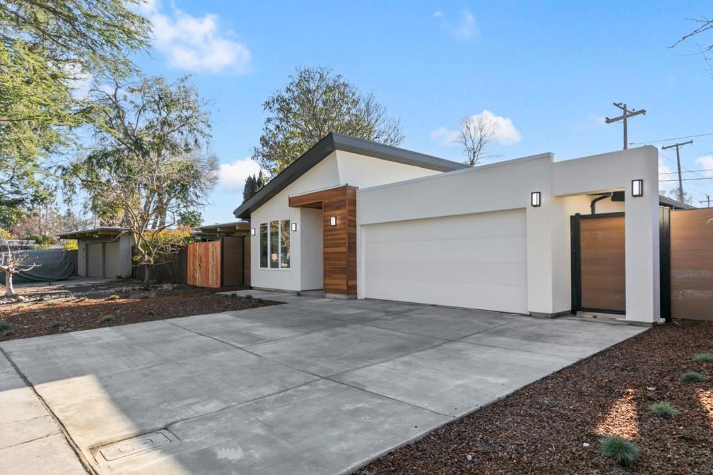 2469 Richard Court Property Photo