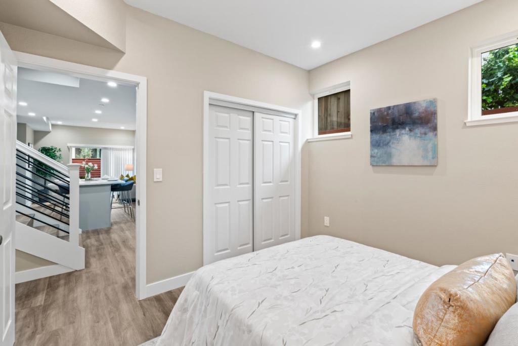 645 Baden Avenue 5 Property Photo 18