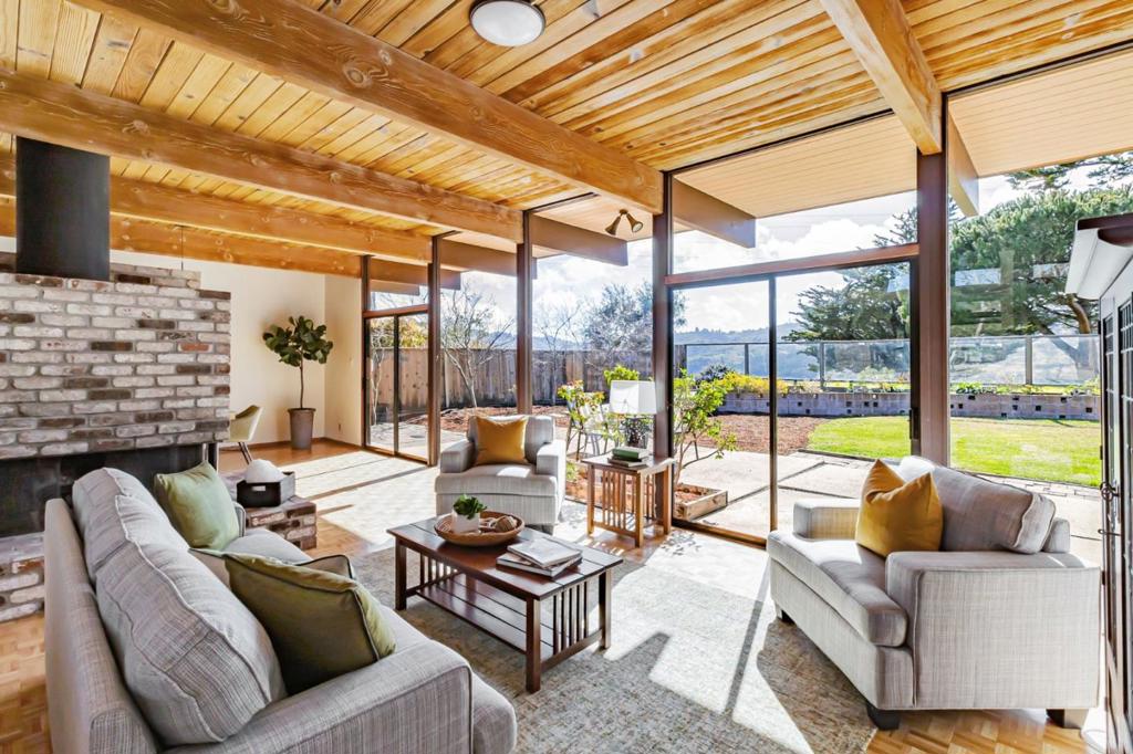 1760 Lexington Avenue Property Photo