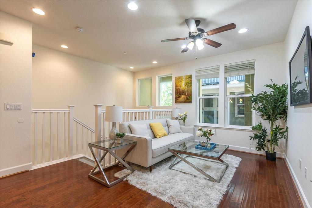 1705 Lee Way Property Photo