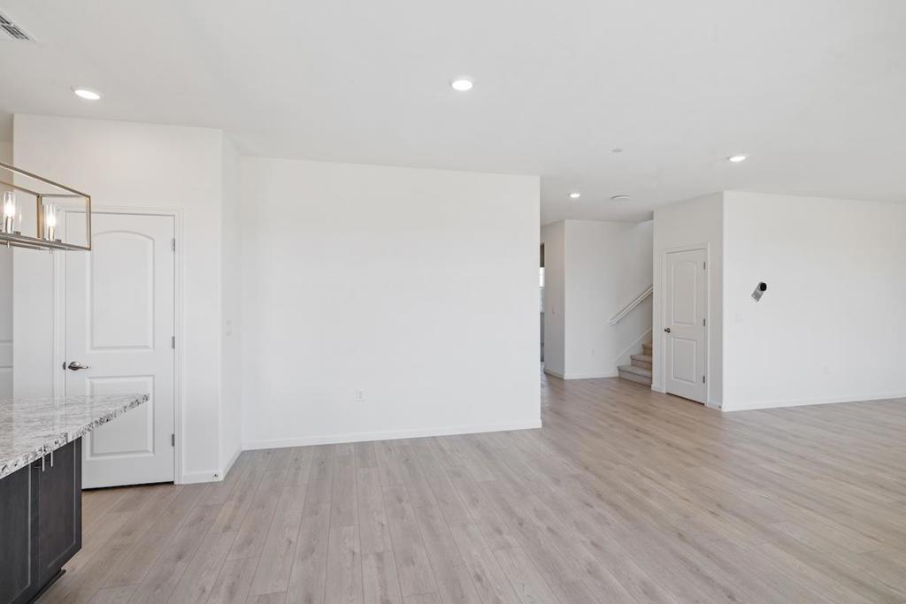 1911 Amaryllis Drive Property Photo 17