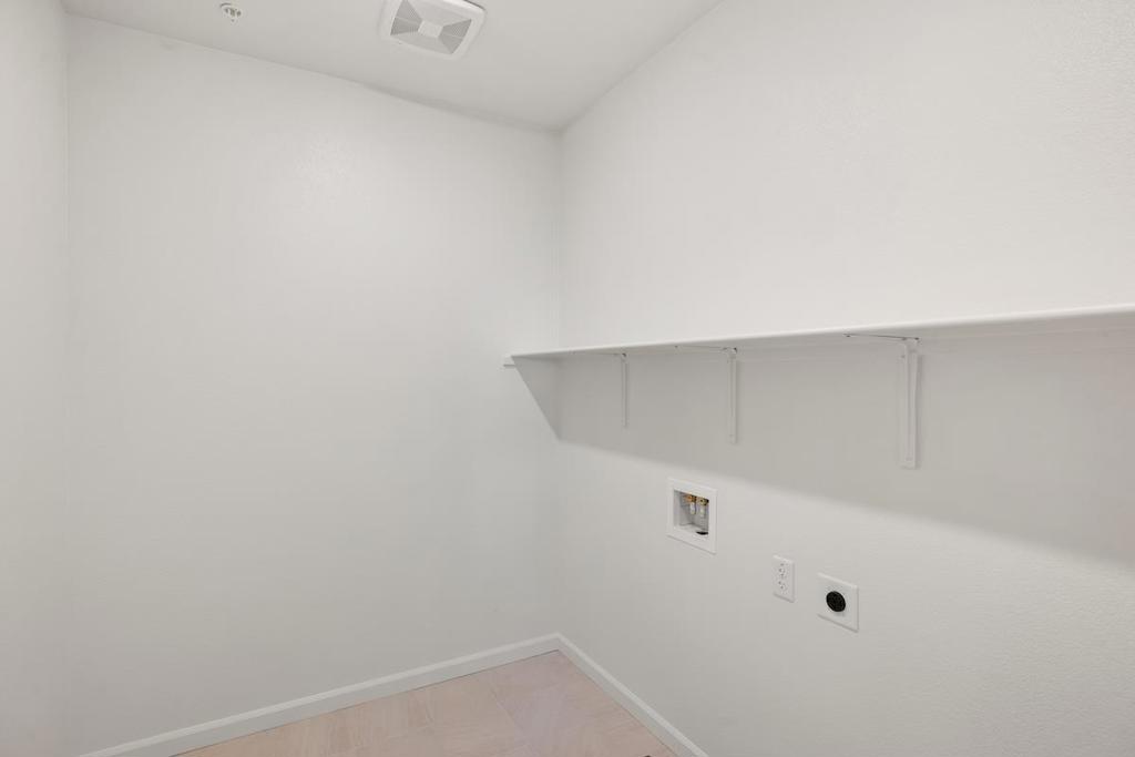 1911 Amaryllis Drive Property Photo 26