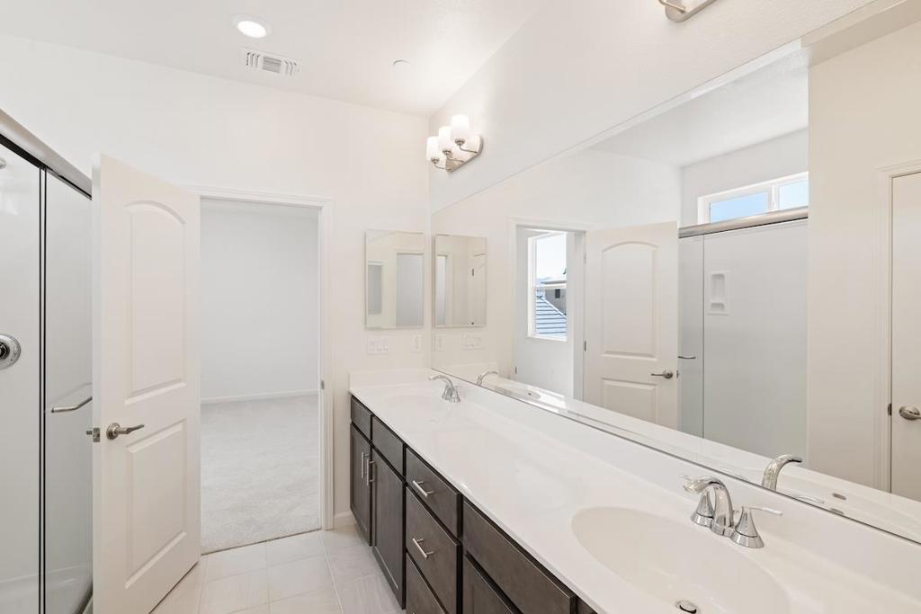 1911 Amaryllis Drive Property Photo 38