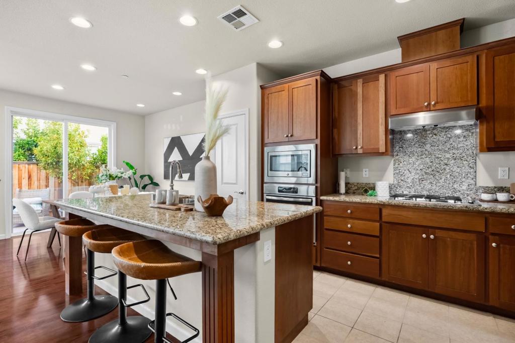 719 Raines Terrace Property Photo