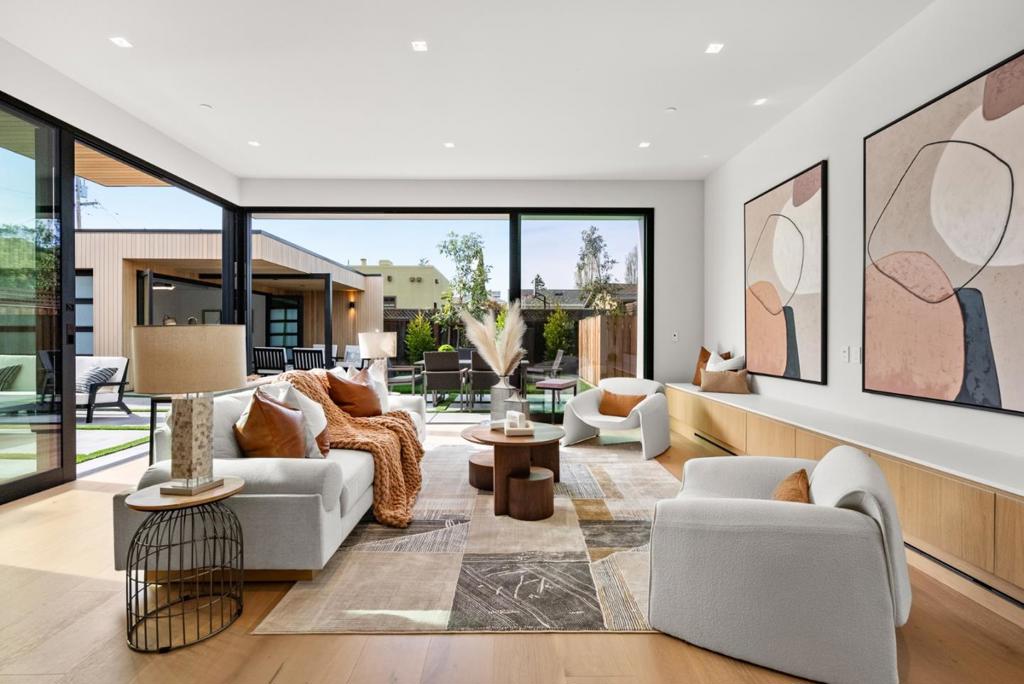14 Peninsula Avenue Property Photo 3
