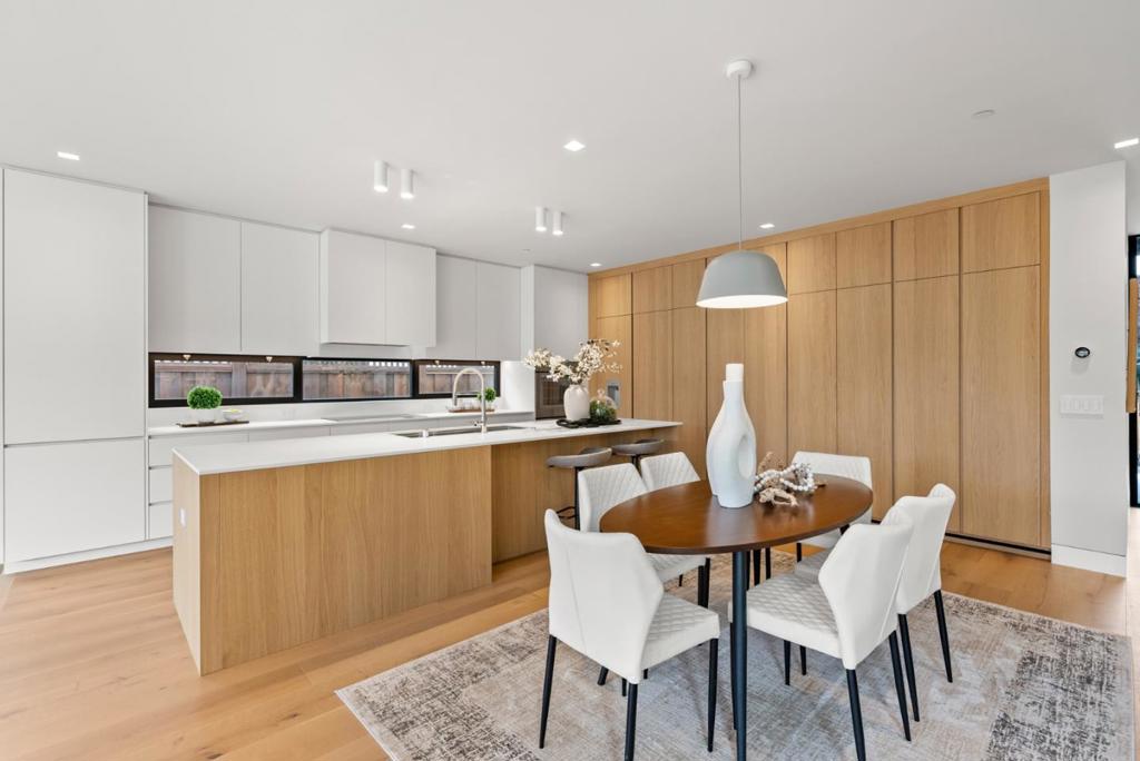 14 Peninsula Avenue Property Photo 12