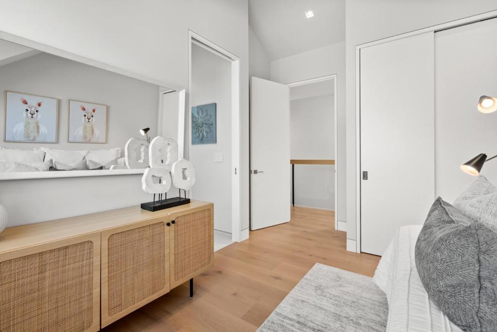 14 Peninsula Avenue Property Photo 31