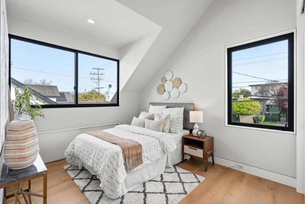 14 Peninsula Avenue Property Photo 33