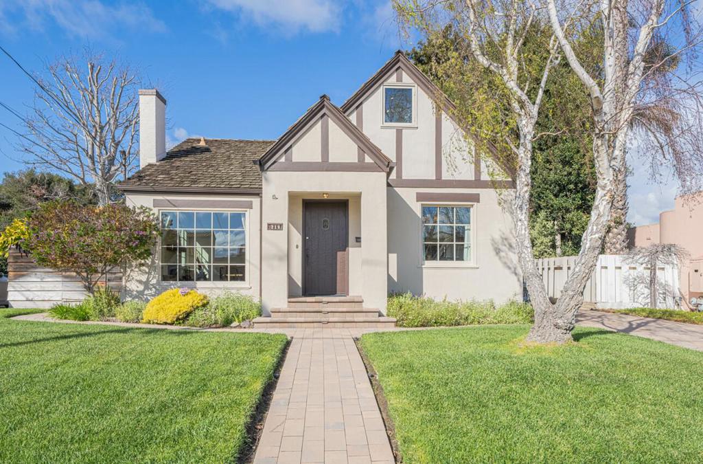 219 E Acacia Street Property Photo