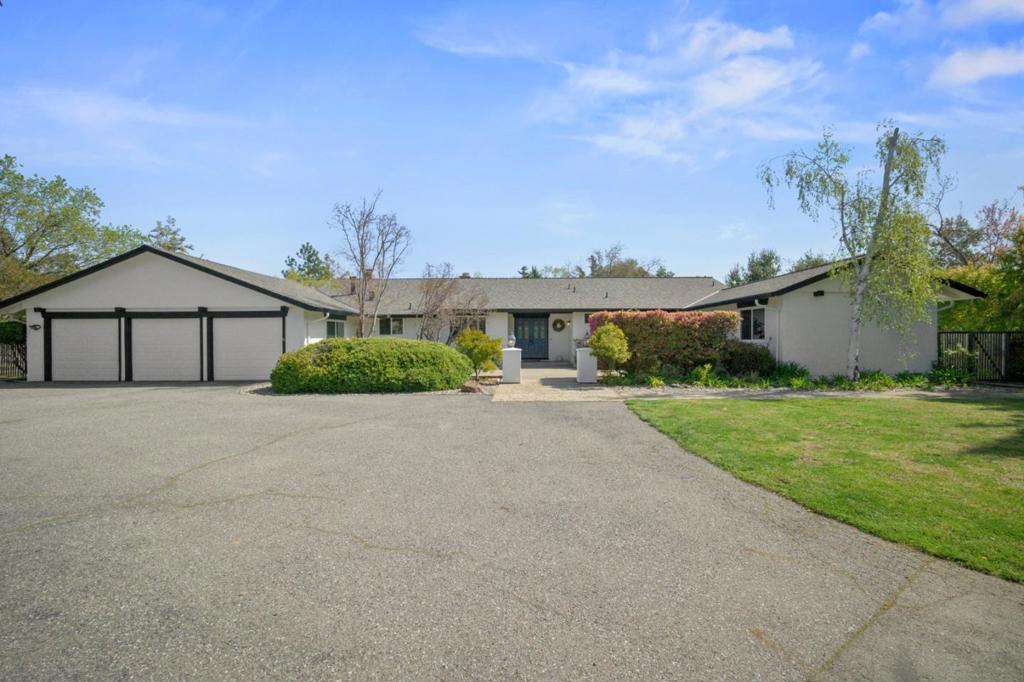 18119 Via Encantada Property Photo