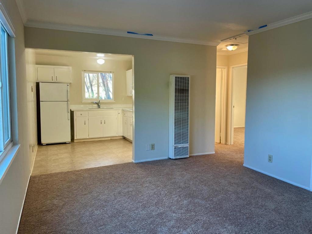 1156 W Hamilton Avenue Property Photo 3