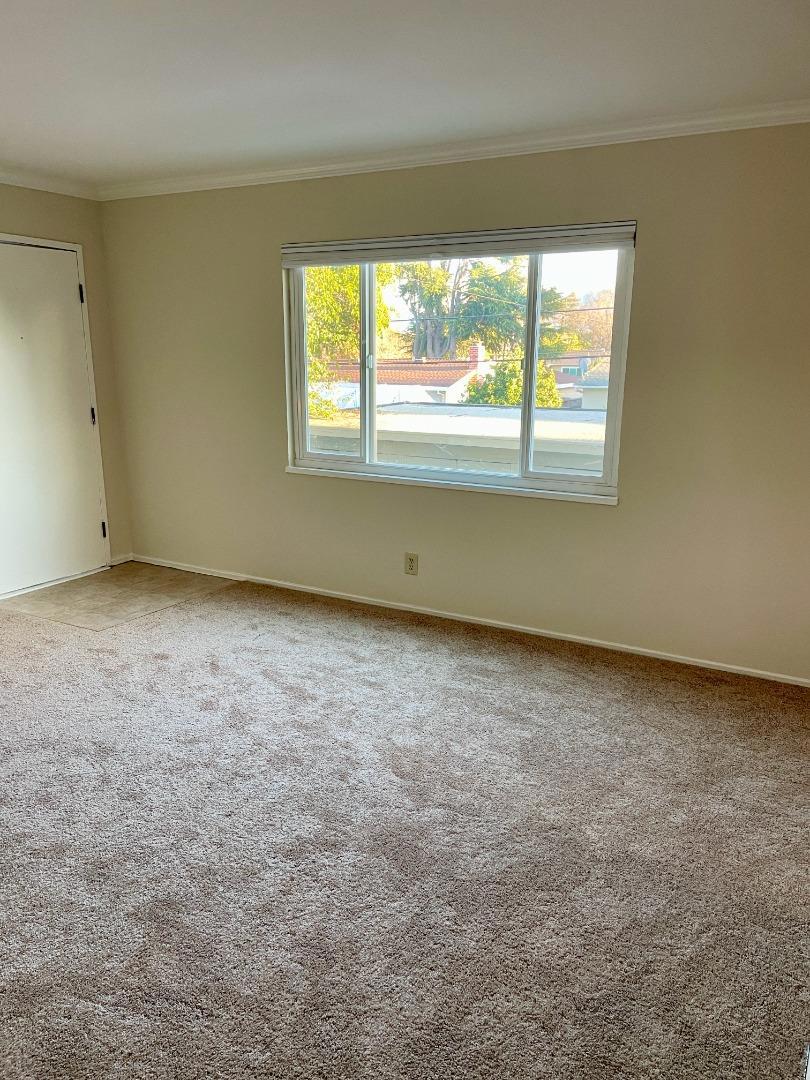 1156 W Hamilton Avenue Property Photo 4
