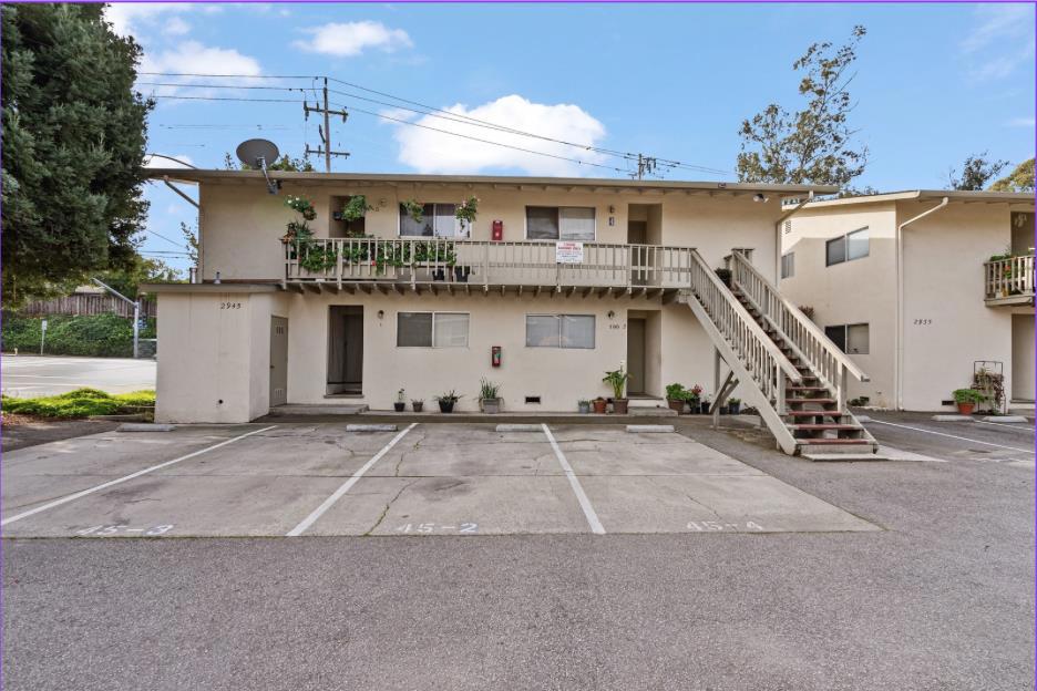 2945 Capitola Road Property Photo