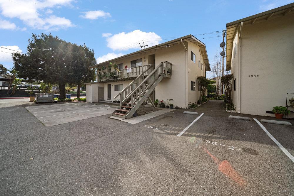 2945 Capitola Road Property Photo 6