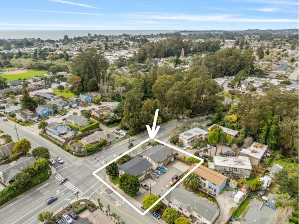 2945 Capitola Road Property Photo 8
