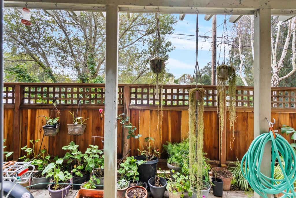 2945 Capitola Road Property Photo 23