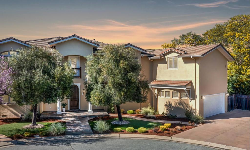 5 Dana Court Property Photo