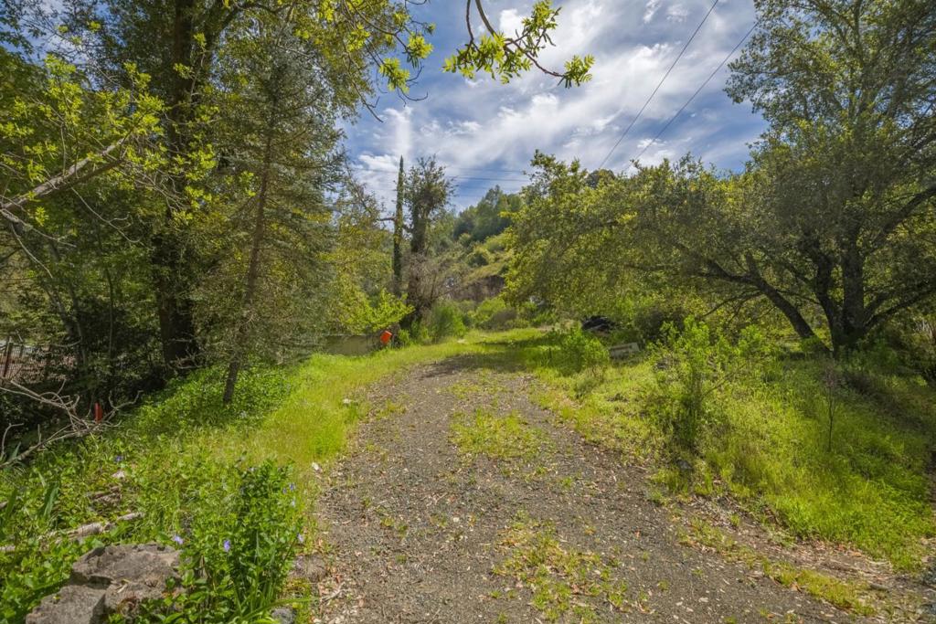 16503 Sanborn Road Property Photo