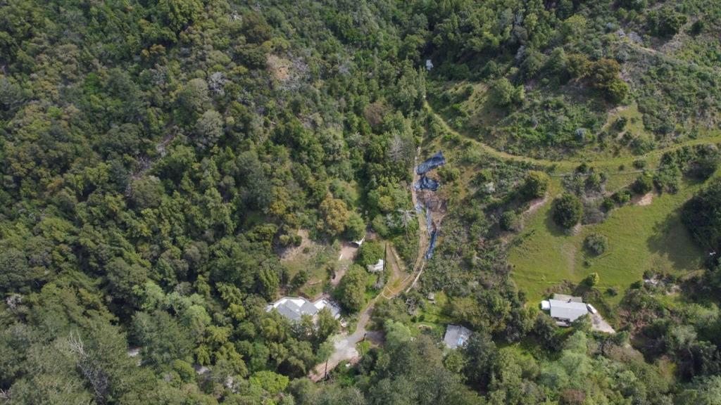 16503 Sanborn Road Property Photo 9