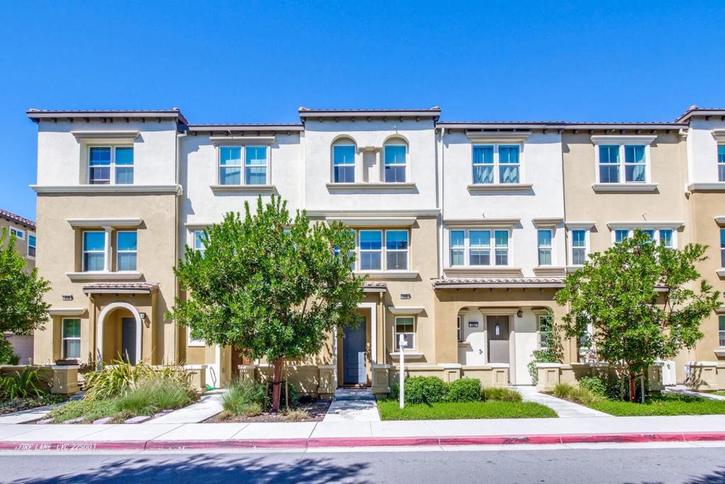 766 Amalfi Loop Property Photo
