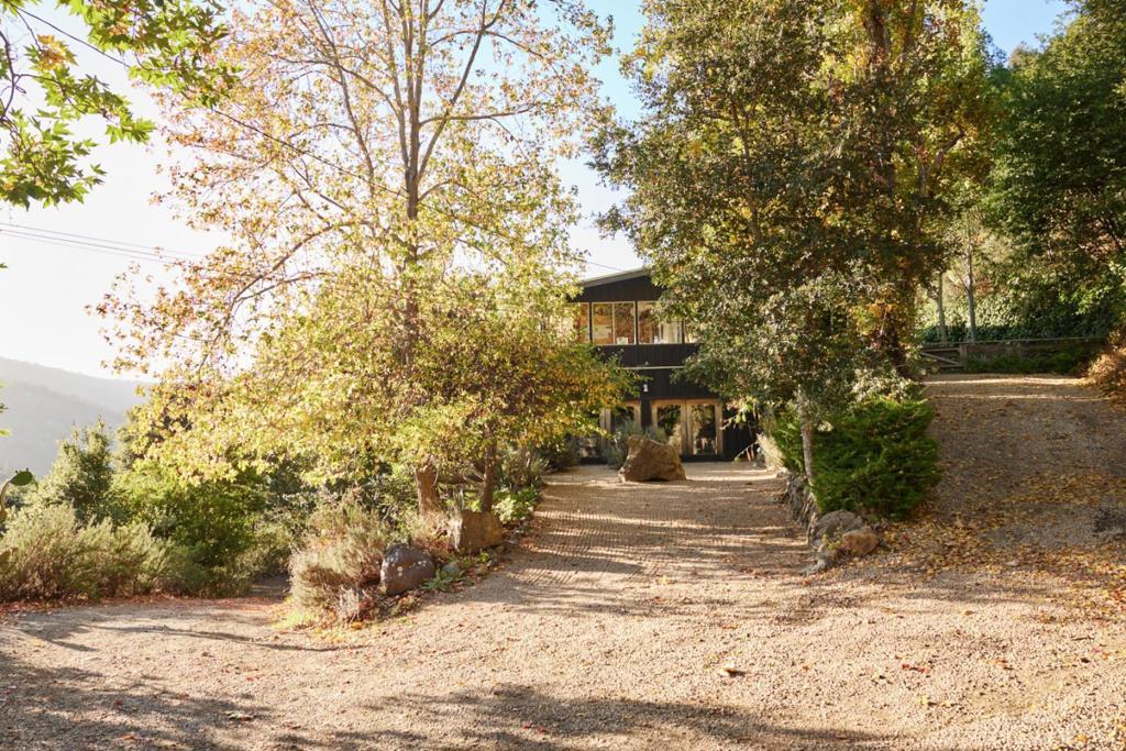 46845 Highway 1 Property Photo